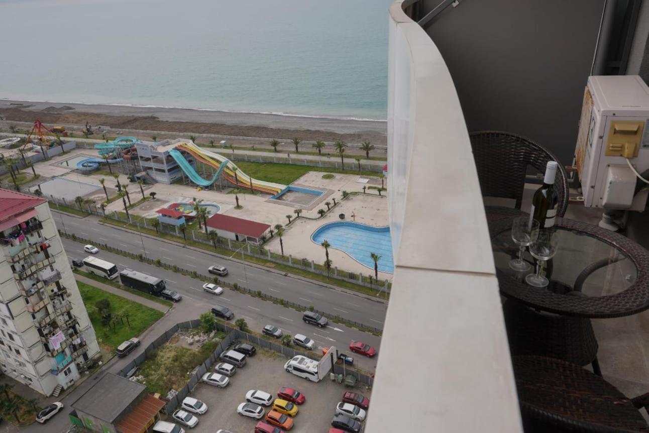 Apartment Orbi Dado Batumi Ngoại thất bức ảnh