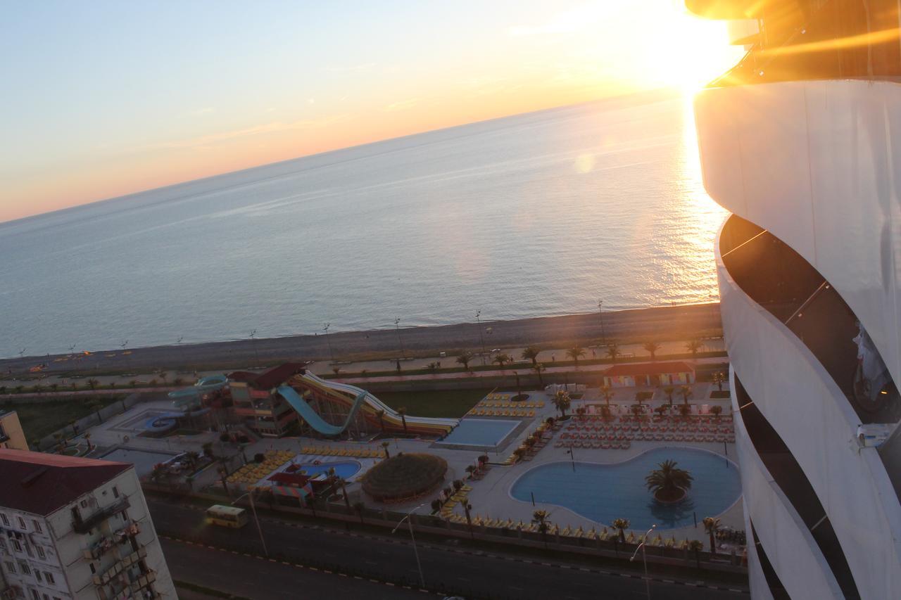 Apartment Orbi Dado Batumi Ngoại thất bức ảnh