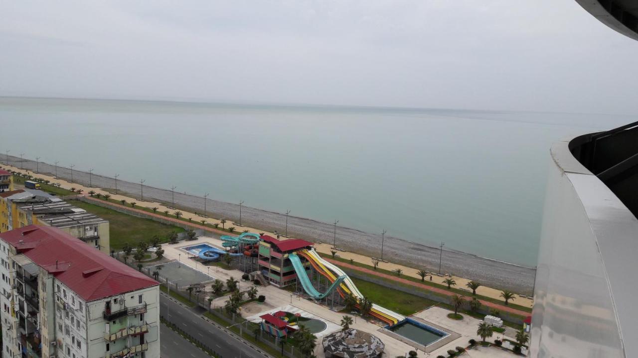 Apartment Orbi Dado Batumi Ngoại thất bức ảnh